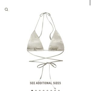 New never worn size Medium Skims Jaquard Bra